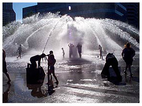 kids in fountain